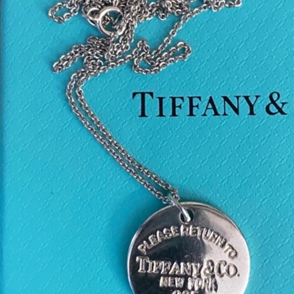 Charm tag Tiffany pendant and necklace - Picture 2 of 2